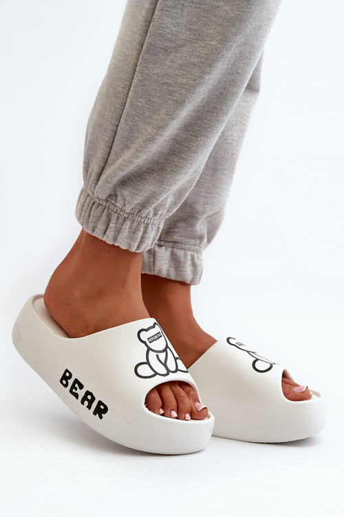 Women's Foam Slides on Chunky Sole with Bear White Lamira