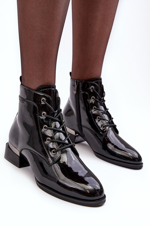 Lacquered Warm Laced Boots Black Cathrine