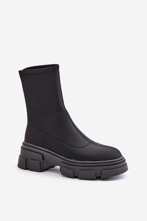 Slip-on Boots On Flat Heel Black Ravendria