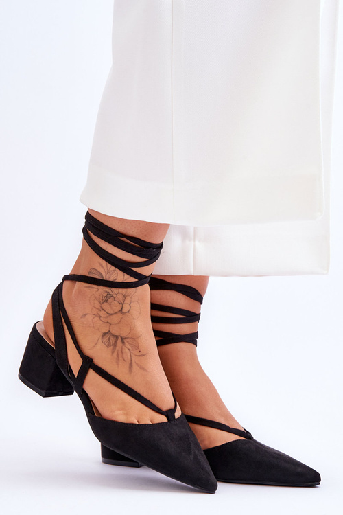 Tied Low Heel Pumps Pointed To Black Carlotte