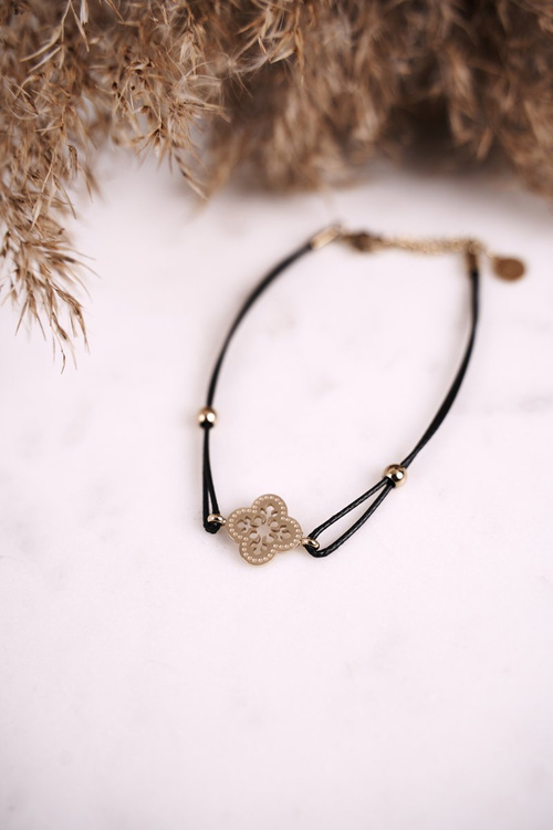 Women's Bracelet Gold Clover Black String Truelove