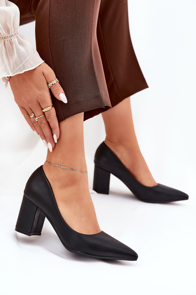 Women's Heels With A Stiletto And Pointed Toe Black Deonira