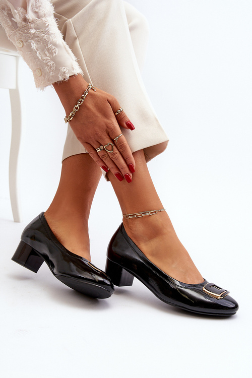 Black Patent Court Shoes with Ornament Enollia