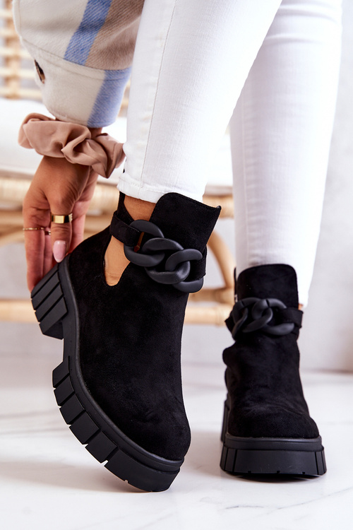 Suede Booties With A Cut Black Kirsten