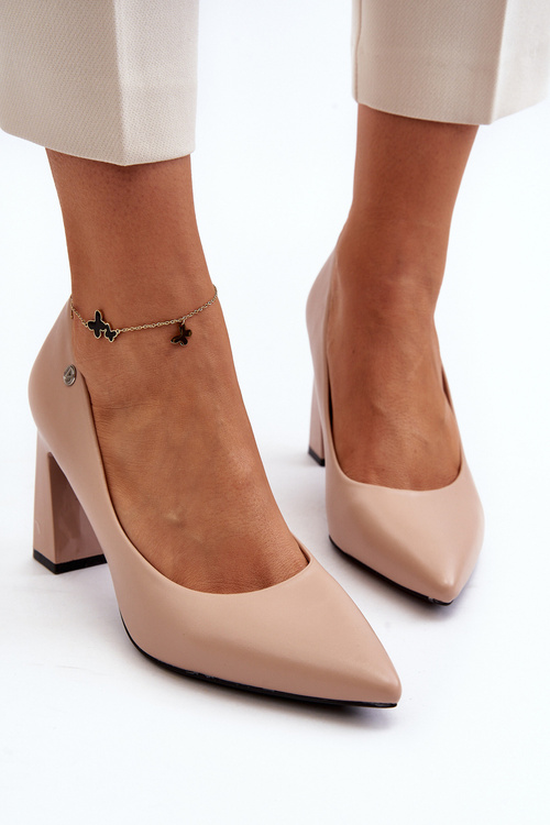 Court Shoes with Block Heels in Beige Giseleni