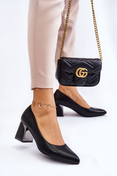 Elegant Pumps On A Heel Black Emma