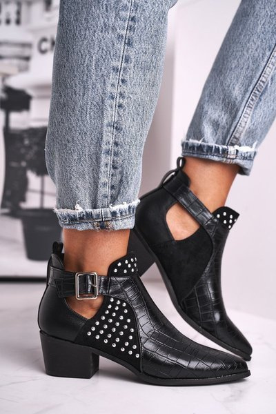 Women's Boots On Heel Black Rontra