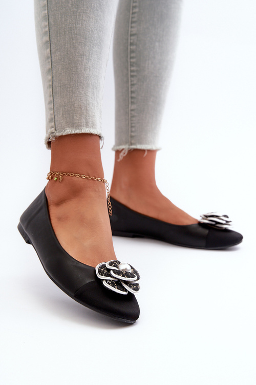 Women's Eco Leather Ballerina Flats with Decorative Detail Black Divinella