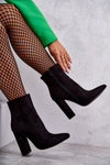 Elegant Suede Boots On a post black Ettany