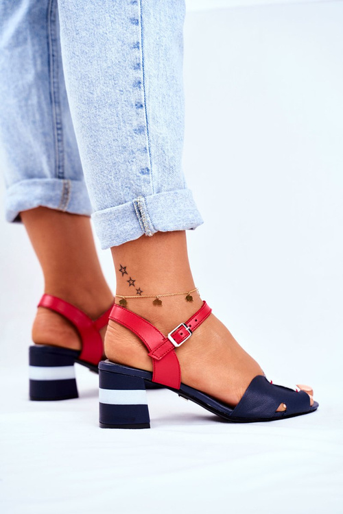 Leather Sandals On A Block Heel Maciejka 04120-17 Navy