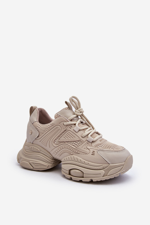 Sports Shoes On A Massive Platform GOE LL2N4029 White