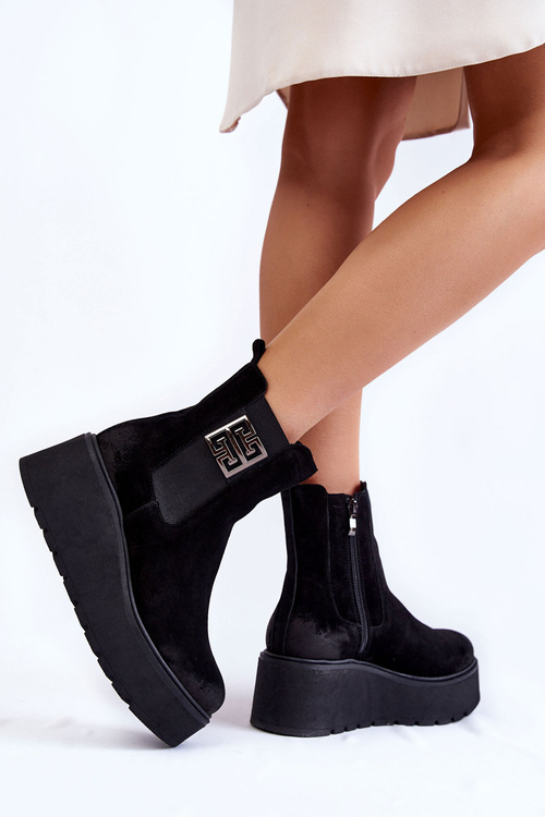 Women's Suede Boots On The Massive Platform Black Savira