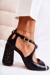 Fashionable Leather Sandals On A Bar Maciejka 05513-01 Black