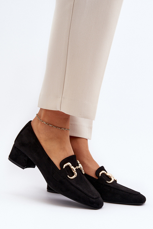 Low-heeled pumps with ornament black Dolvira