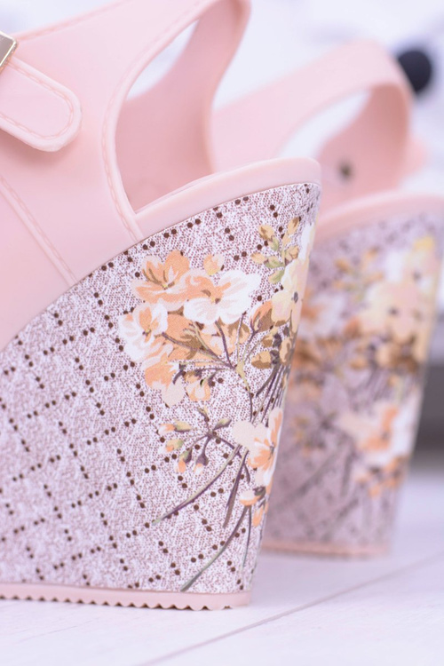 Women's Beige Nemesis Anchor Sandals