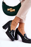 Fashionable Lacquered Pumps On A Massive Platform Green Margott