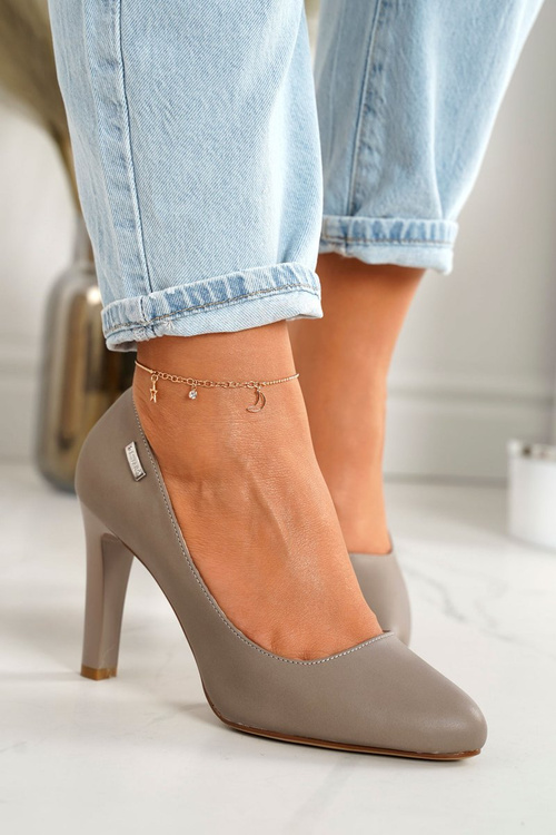 Classic Women's Pumps On A Block Heel Cappuccino Eliana