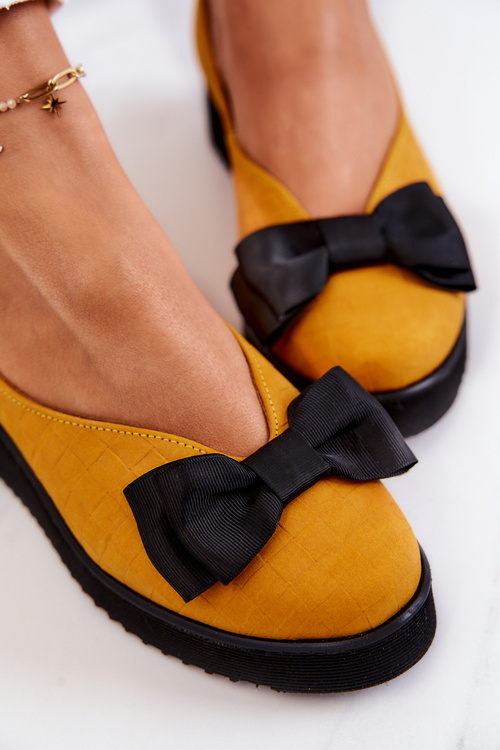 Suede ballerinas on the Maciejka platform 05062-07 Yellow