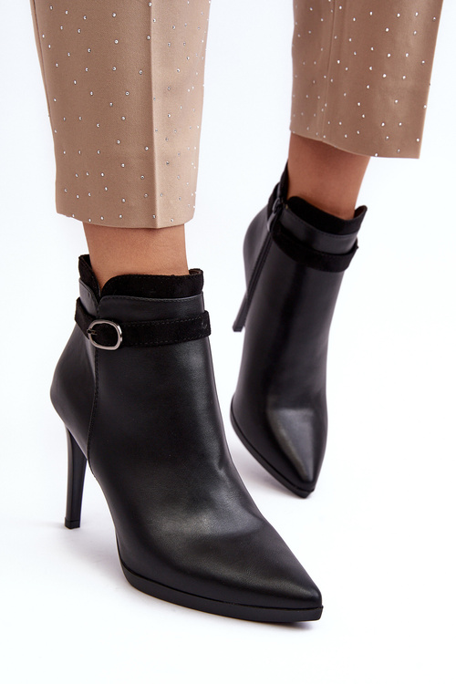 Women's Heeled Boots with Buckle and Padded Black Aesha