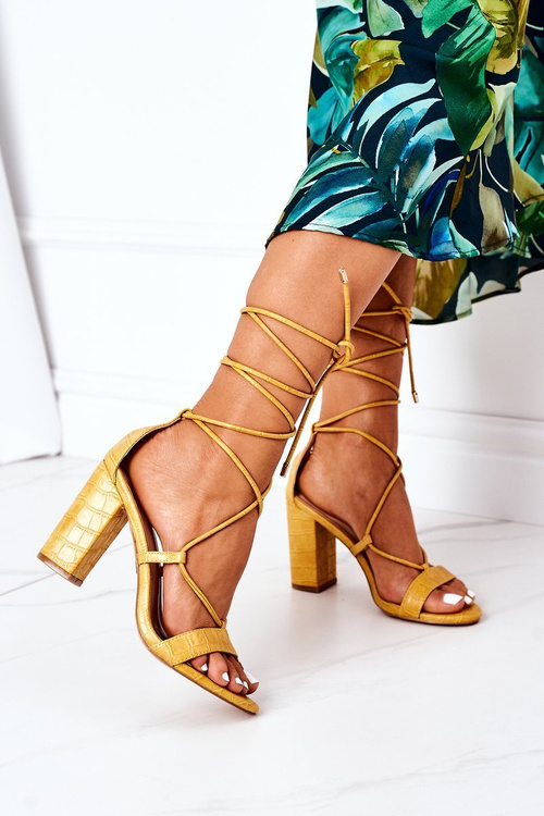 Wiązane Sandały Na Słupku Żółte Catwalk