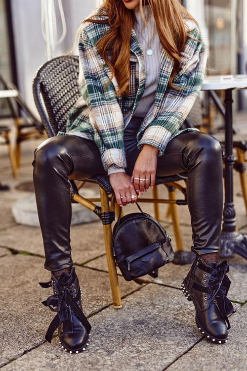 Women's Boots Rivets Spikes Black Magnet