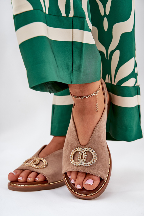 Eko Zamszowe Sandały Damskie Płaski Obcas Ozdoba Ciemnobeżowe Ralisses