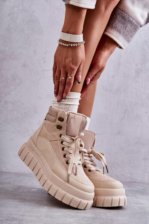 Comfortable Boots On The Platform Beige Sanchio