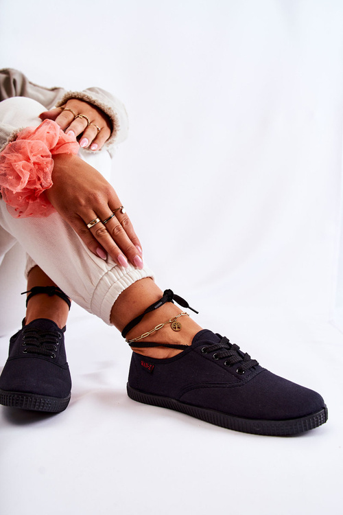 Women's Classic Sneakers Black Dellis