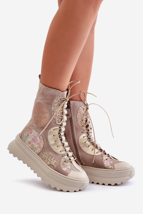 Leather Suede Ankle Boots On A Platform Insulated Maciejka 06565-04 Beige