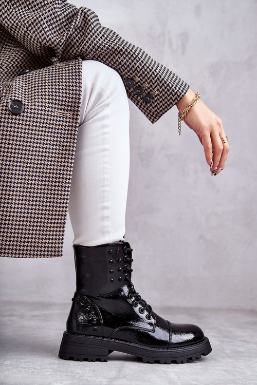 Varnished Boots With Studs Black Palmira