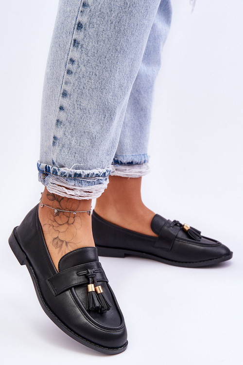 Classic Fringed Leather Loafers Black Camis