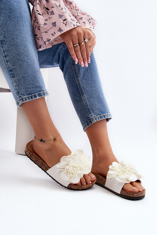 Women's Flip Flops With Flowers White Lulania