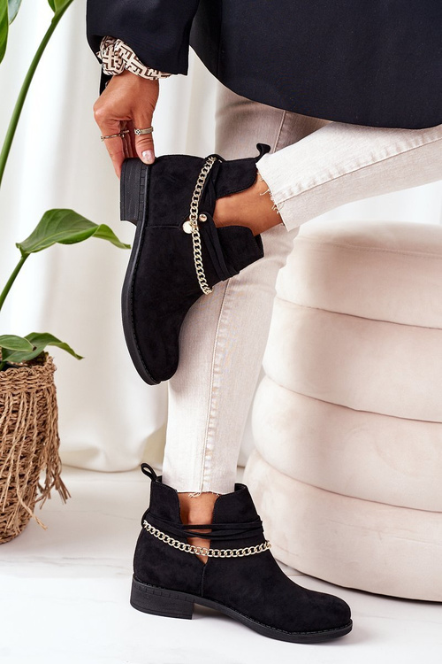 Suede Boots With A Chain Black Elvira