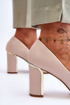 Classic Pumps On A Decorative Heel Beige Elizabeth 