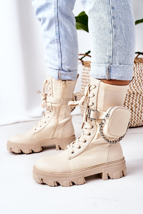 Insulated Boots With A Purse Beige Look At Me