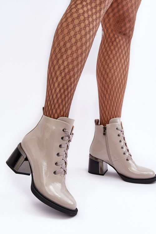 Women's Lacquered Boots D&A MR870-98 Light gray