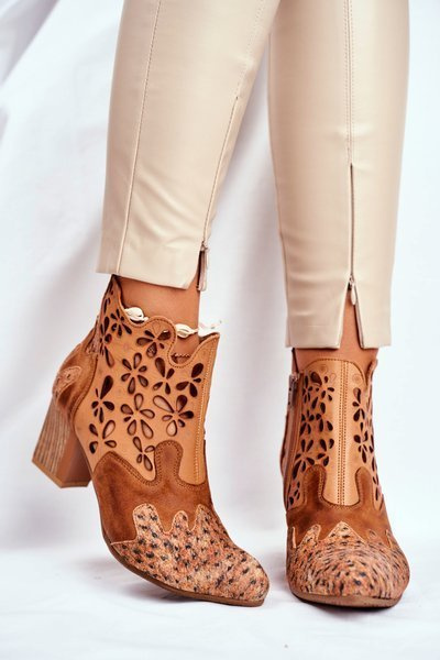 Women’s Boots On High Heel Maciejka Leather Camel 04369-29