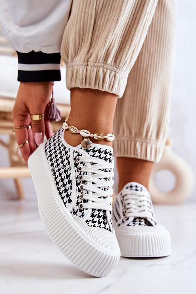 Low Sneakers On Platform White And Black Mischa