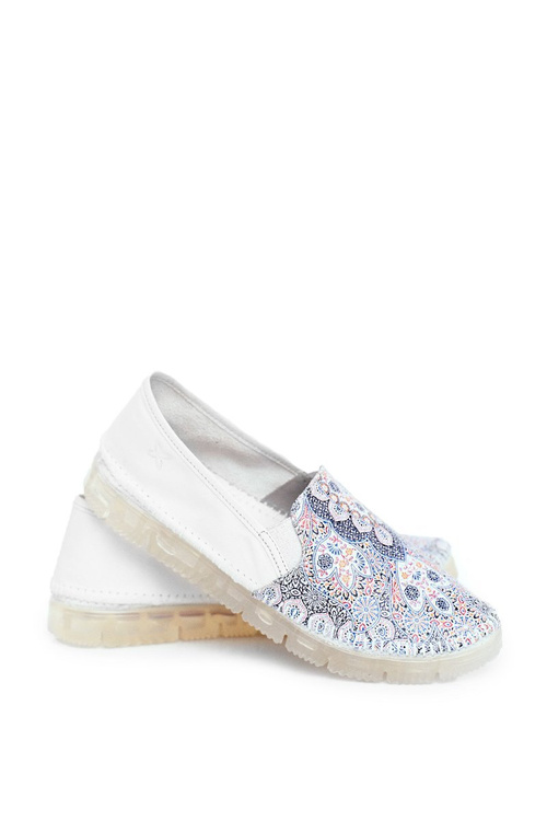 Damskie Półbuty Maciejka Wsuwane Skórzane Białe 03512-46