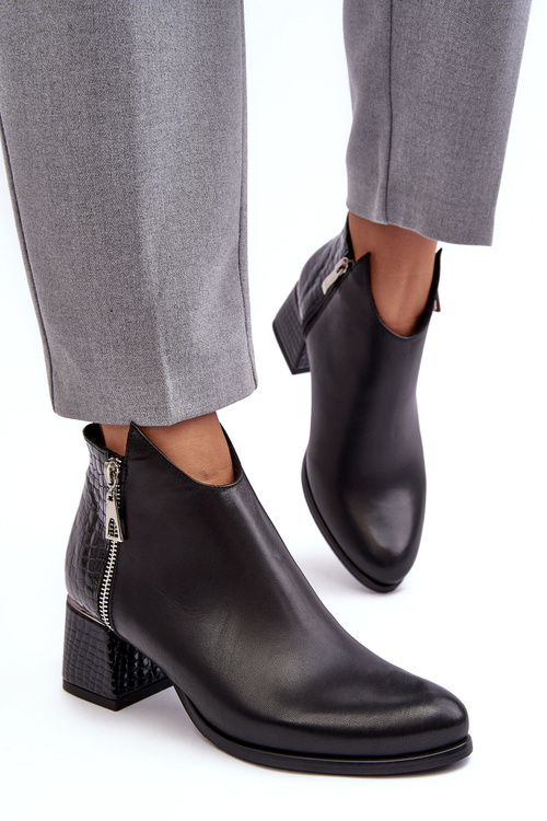 Women's Leather Boots On Low Heel Zazoo 4111 Black