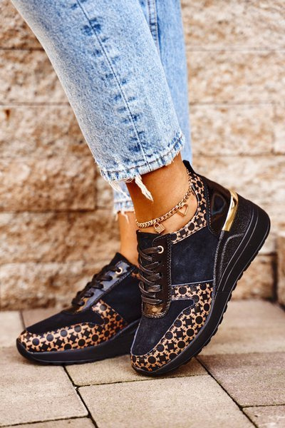 Women’s Sport Shoes Sneakers Leather Black Metronus