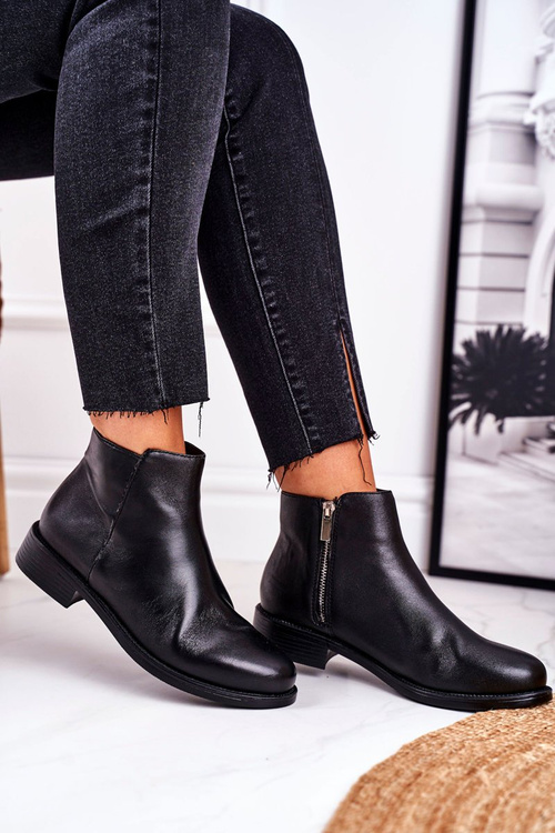 Women’s Boots On Flat Heel Leather Black Fernir