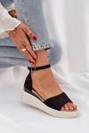 Lightweight platform sandals with a delicate wedge black Gillifia
