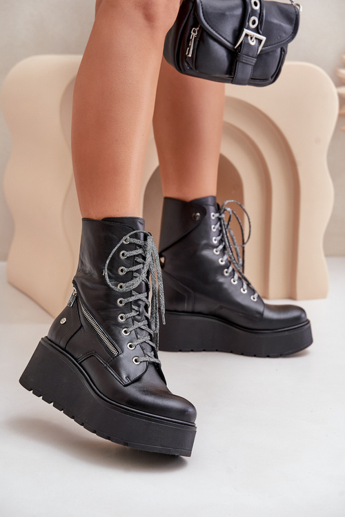 Leather Worker Ankle Boots On Platform And Wedge Maciejka 06676-01 Black