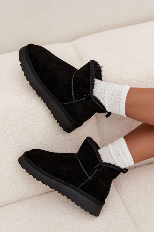 Snow boots made of natural suede lined with fur Vinceza 97961 Black