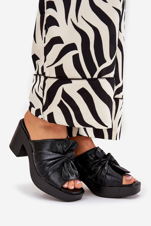 Klapki Eko Skórzane Na Obcasie Słupku Czarne Kikilla