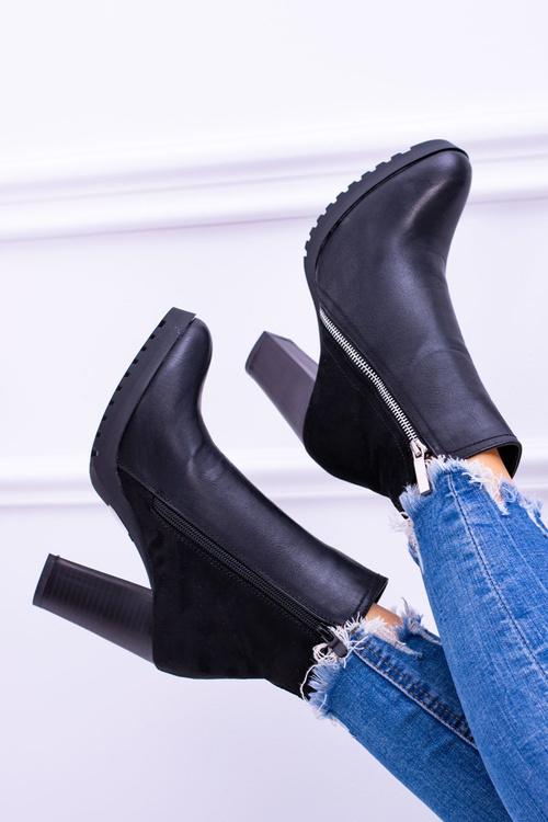 Czarne Botki Na Słupku z Zamkiem Ortega